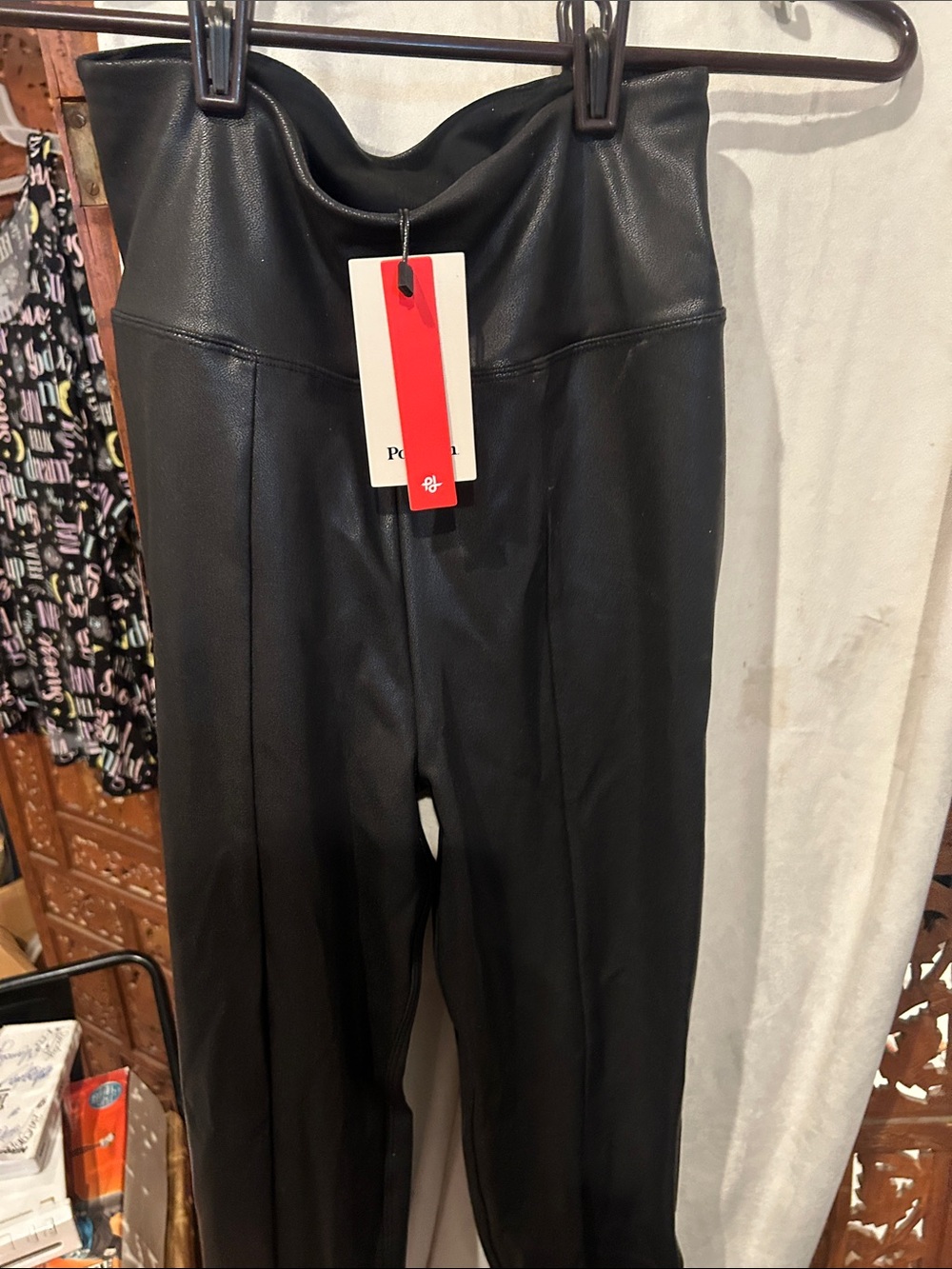 Pocketed High-Waist Faux Leather Leggings - Black